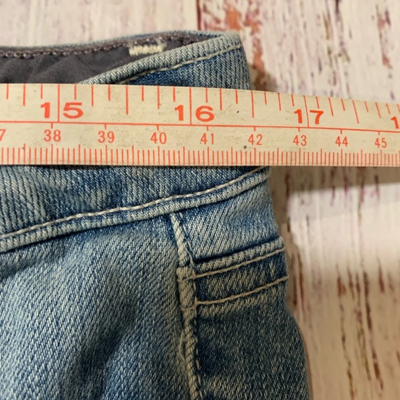 PAIGE Kylie crop jeans. Size 31. - Picture 6 of 8